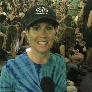 Meet your Posher, Sonia